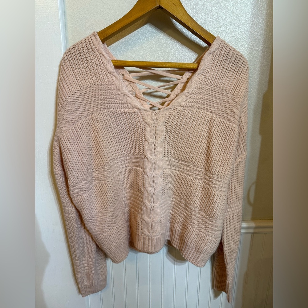 Chic V-Neck Sweater with Lace-Up Detail - Picture 2 of 4